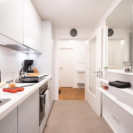 Ko-Living - Yellow Submarine Suite - Altstadt - Kueche - 2 Sz - Getrennte Betten - Bis 7 Gaeste Halle  Exterior photo